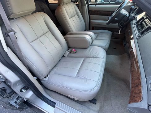 Used 2009 Mercury Grand Marquis LS image 21