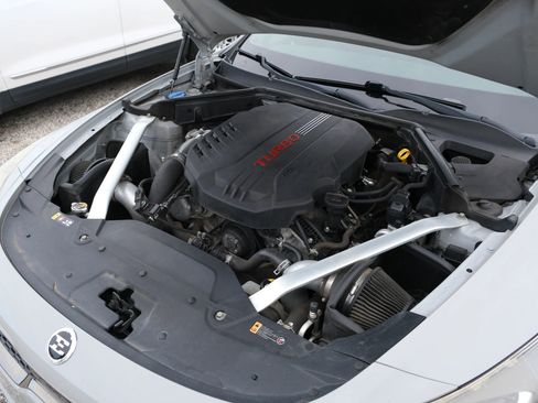 Used 2019 Kia Stinger GT1 image 51