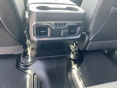 Certified 2021 GMC Sierra 1500 AT4 w/ AT4 Value Package image 15