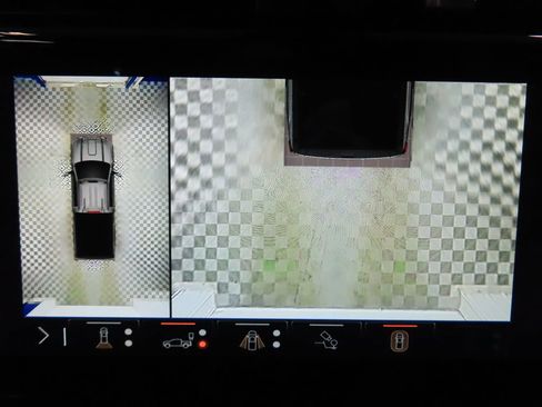 Used 2024 GMC Sierra 2500 AT4 w/ AT4 Premium Plus Package image 21