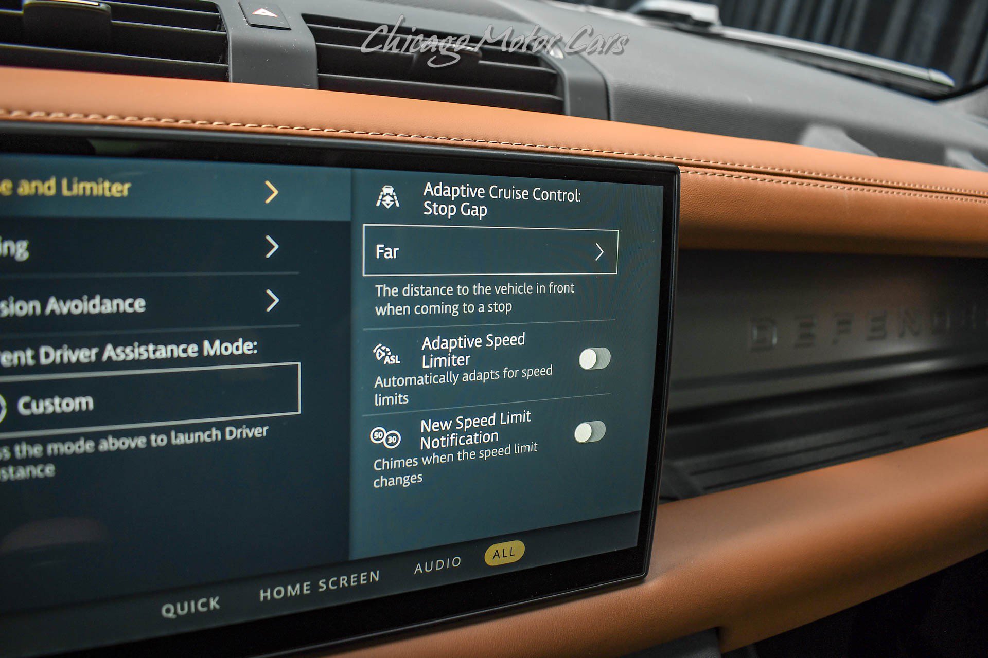 Used 2025 Land Rover Defender 110 AWD/4WD image 16