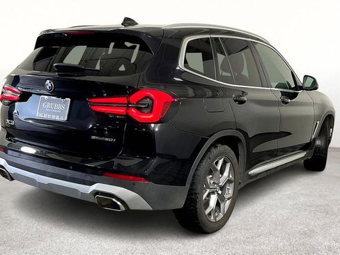 Used 2022 BMW X3 sDrive30i RWD image 2