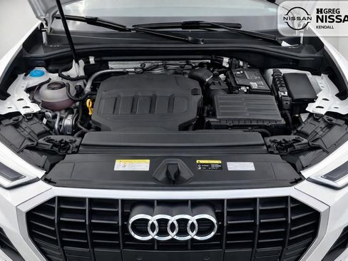 Used 2021 Audi Q3 2.0T Premium w/ Convenience Package AWD/4WD image 14