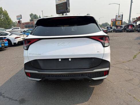 Used 2023 Kia Sportage X-Line AWD/4WD image 6