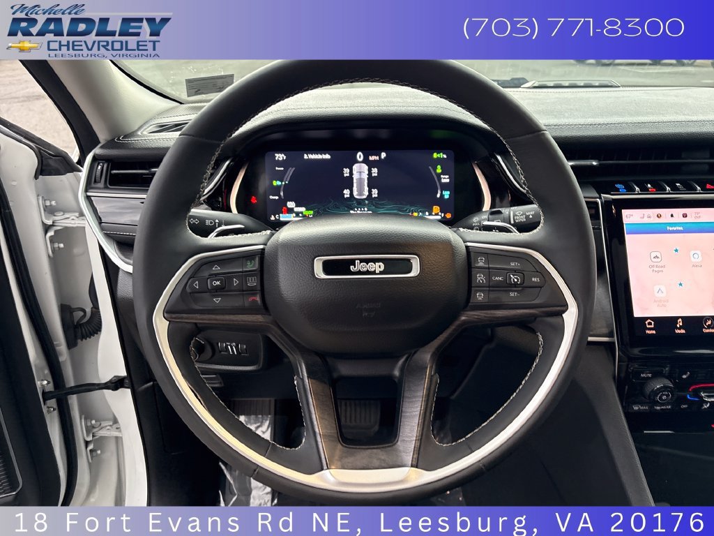 Used 2023 Jeep Grand Cherokee 4WD 4xe w/ Luxury Tech Group II image 15