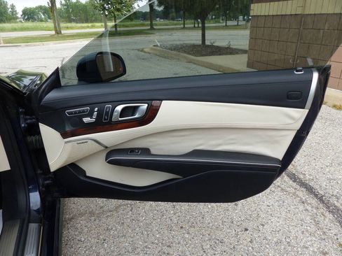 Used 2014 Mercedes-Benz SL 550 image 54