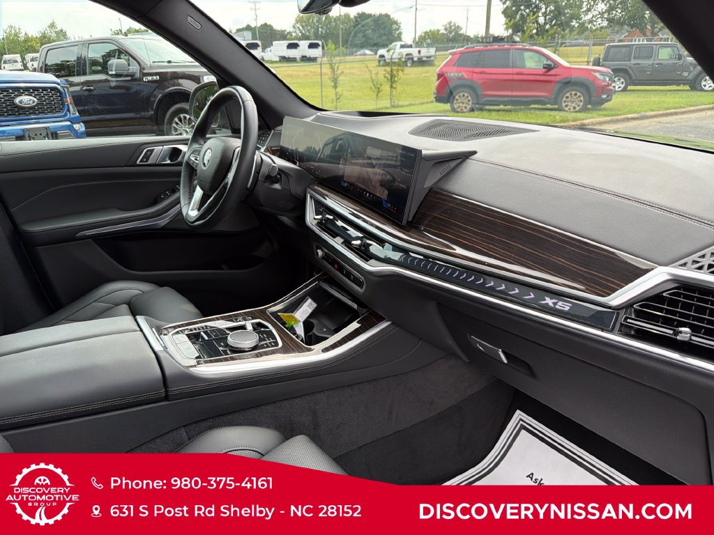 Used 2026 BMW X5 xDrive40i AWD/4WD image 44