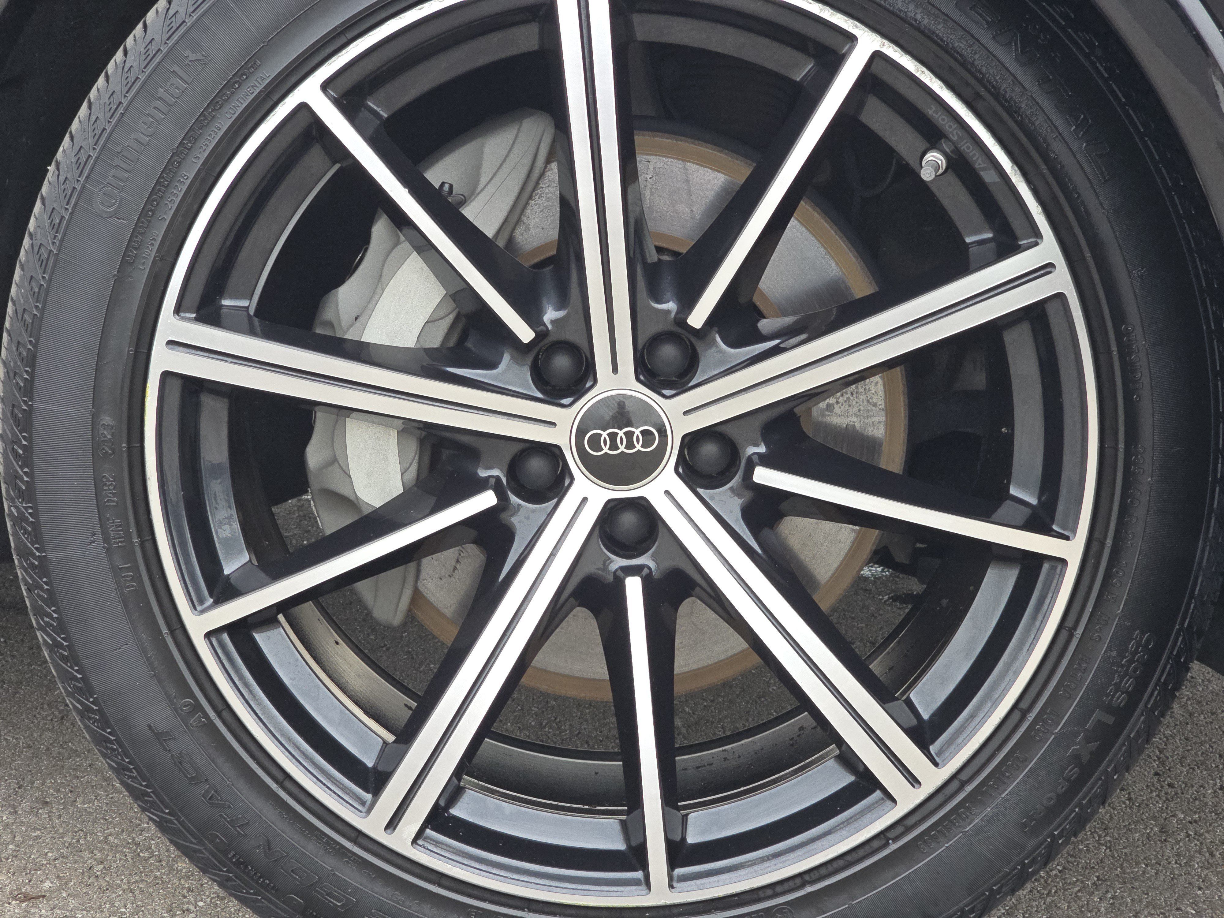 Certified 2024 Audi Q7 3.0T Prestige AWD/4WD image 15