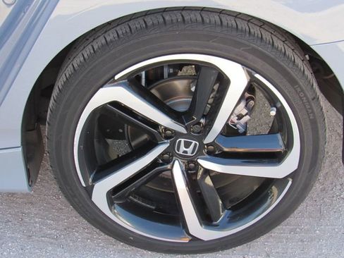 Used 2022 Honda Accord Sport Special Edition image 13