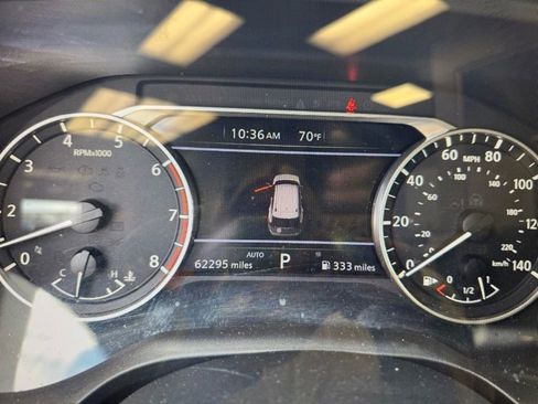 Used 2024 Nissan Rogue SV AWD/4WD image 12