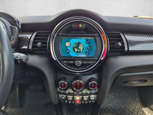 Used 2021 MINI Cooper S FWD image 12