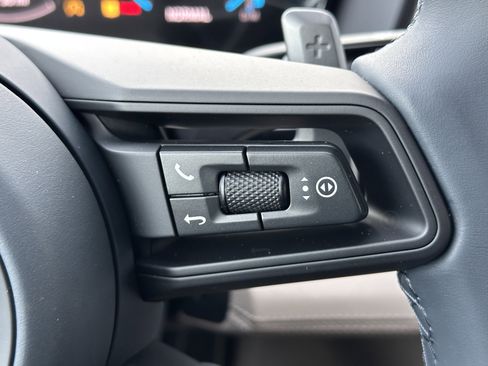 New 2026 Porsche Panamera 4 AWD/4WD image 30