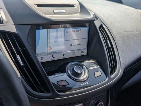 Used 2018 Ford Escape Titanium image 24