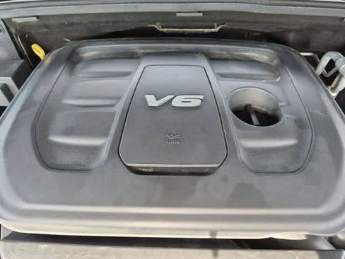 Used 2017 Jeep Grand Cherokee Limited AWD/4WD image 15
