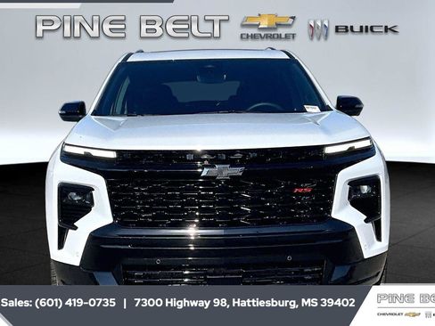 New 2026 Chevrolet Traverse RS FWD image 3