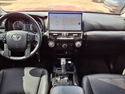 Used 2017 Toyota 4Runner TRD Off-Road Premium w/ Convenience Package AWD/4WD image 6