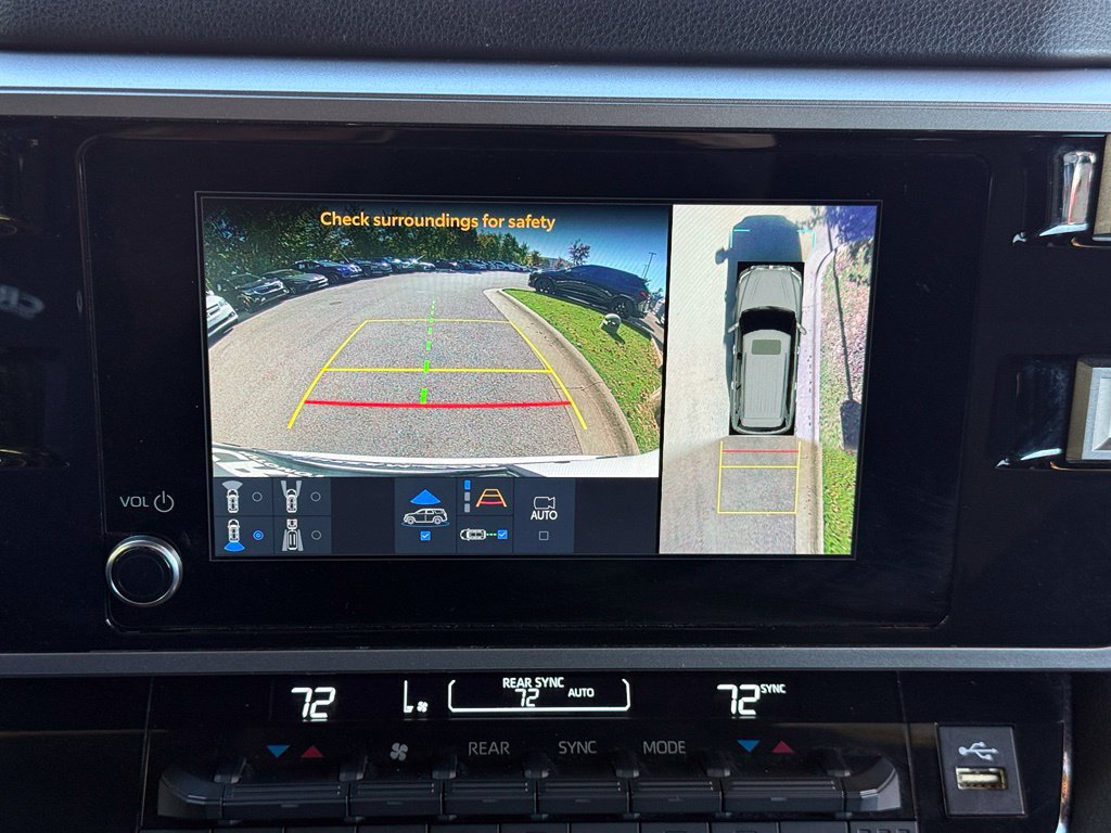 Used 2025 Toyota Sequoia SR5 AWD/4WD image 15