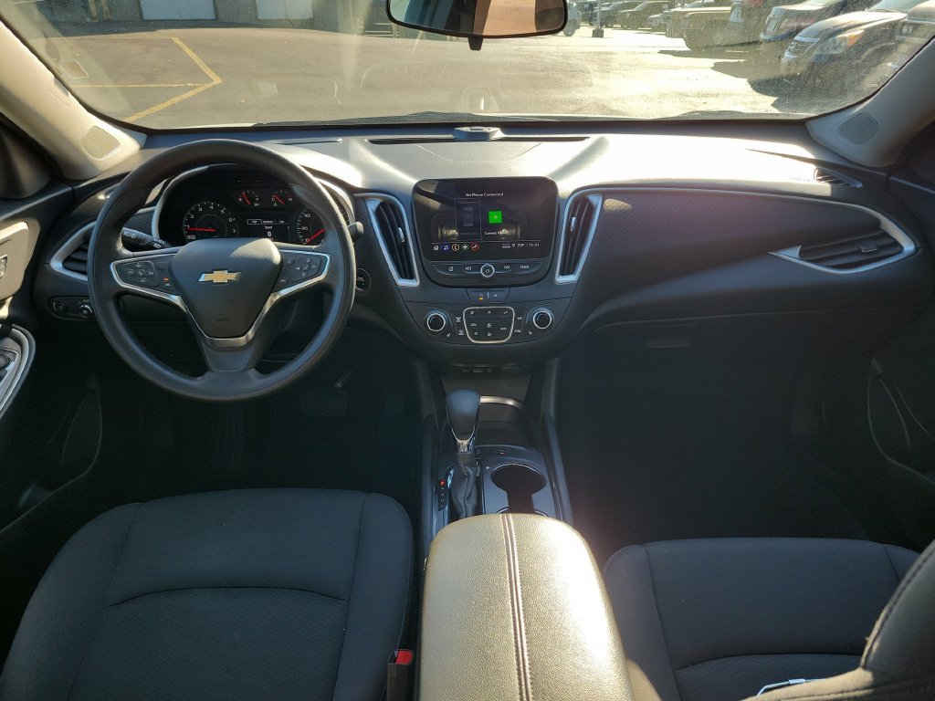 Used 2024 Chevrolet Malibu LT FWD image 14
