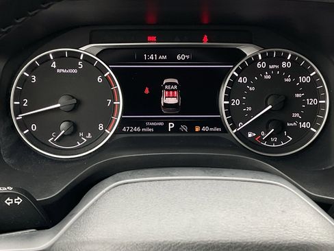 Used 2025 Nissan Rogue SV image 23