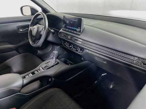Used 2023 Honda HR-V Sport image 27