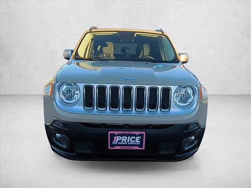 Used 2015 Jeep Renegade Limited image 2