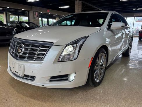 Used 2013 Cadillac XTS Premium FWD image 3