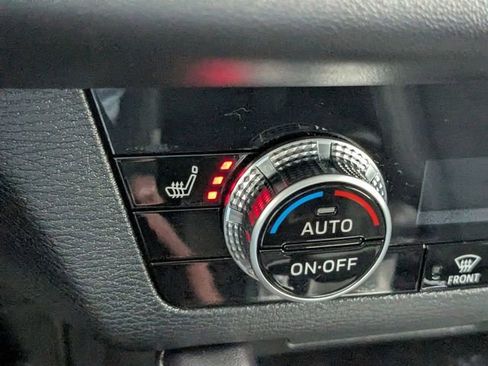 Used 2023 Mitsubishi Outlander SE image 22