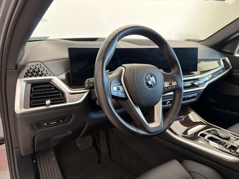 Used 2026 BMW X5 xDrive40i AWD/4WD image 4