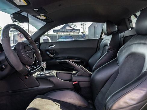 Used 2008 Audi R8 V8 image 38