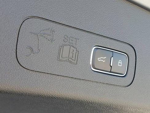 Used 2024 Lincoln Aviator Reserve w/ Equipment Group 201A AWD/4WD image 31