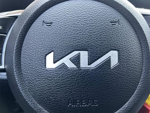 Used 2024 Kia Forte LXS image 32