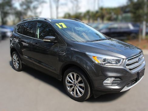 Used 2017 Ford Escape Titanium w/ Equipment Group 301A image 11