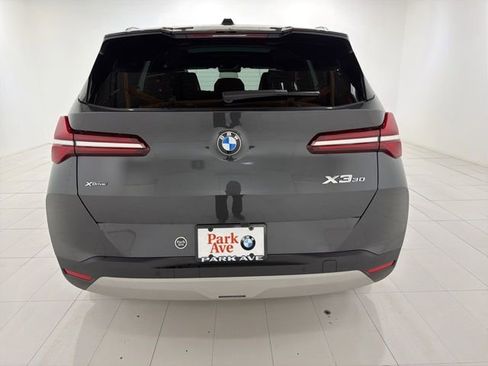 Used 2025 BMW X3 xDrive30i w/ Convenience Package image 4