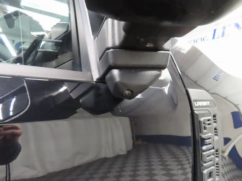 Used 2024 Ford F350 Lariat w/ Black Appearance Package image 56