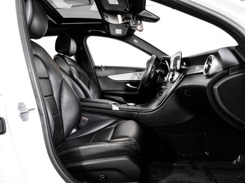 Used 2021 Mercedes-Benz C 300 Sedan w/ Premium Package image 37