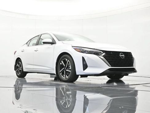 Certified 2024 Nissan Sentra SV FWD image 38