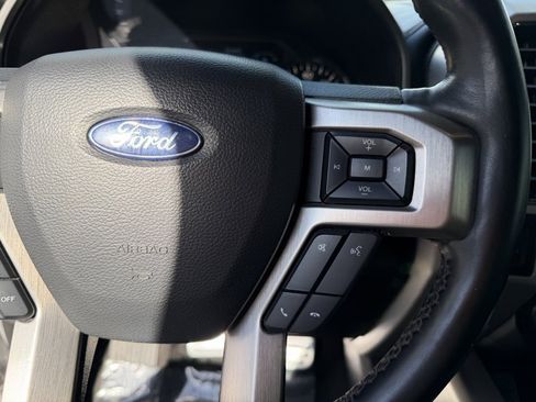 Used 2019 Ford F150 Platinum image 19