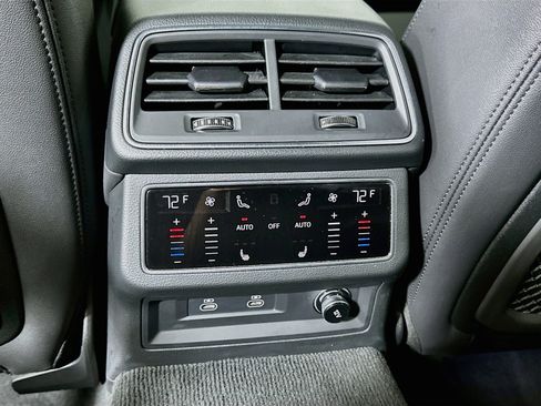 Used 2024 Audi A6 Premium Plus w/ Premium Plus Package AWD/4WD image 26