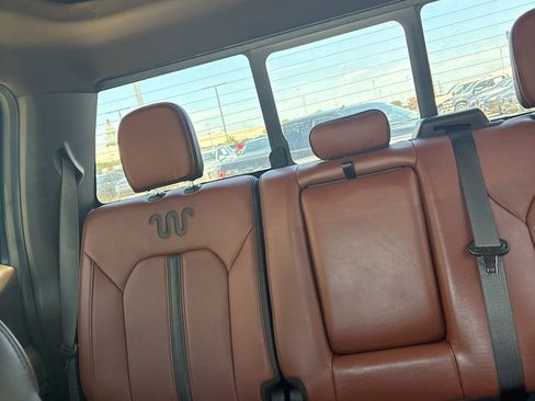 Used 2020 Ford F250 King Ranch w/ King Ranch Ultimate Package AWD/4WD image 16