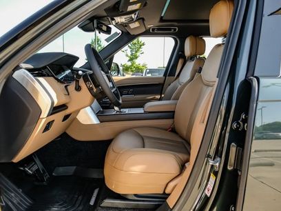 New 2026 Land Rover Range Rover Long Wheelbase SE