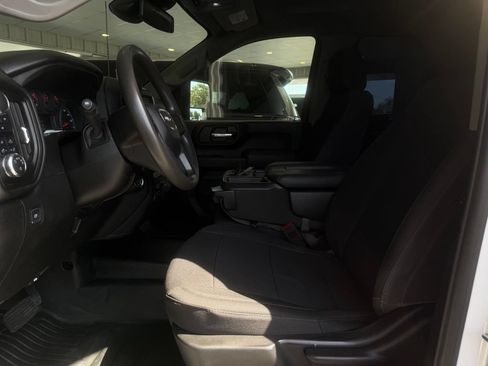 Used 2024 GMC Sierra 2500 Pro w/ 1SA Pro Safety Plus Package AWD/4WD image 7