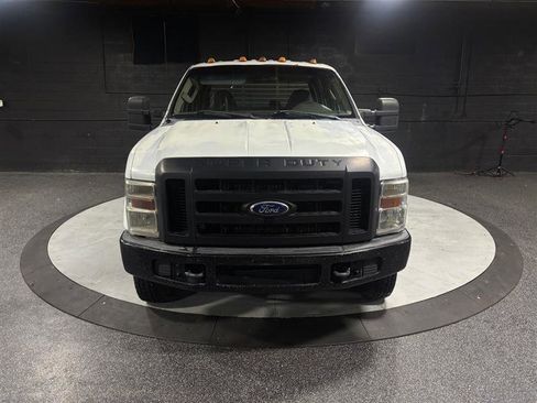 Used 2009 Ford F350 XL image 8