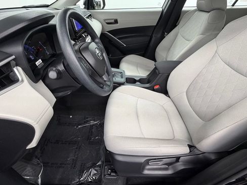 Used 2026 Toyota Corolla Cross L FWD image 22