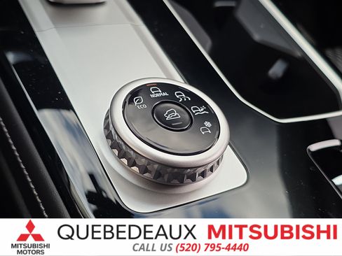 New 2026 Mitsubishi Outlander ES FWD image 22
