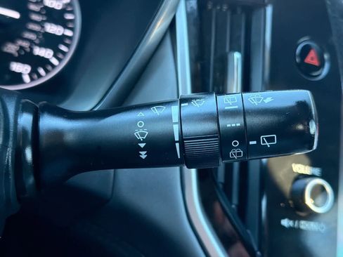 Certified 2023 Subaru Outback Onyx Edition image 28