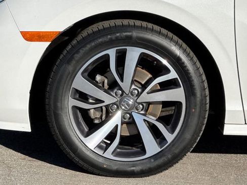 Certified 2022 Honda Odyssey Touring image 37