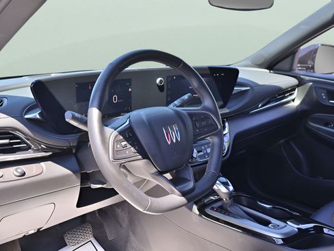 Used 2024 Buick Envista Sport Touring w/ Convenience I Package FWD image 13