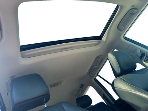 Used 2019 Lexus GX 460 Premium AWD/4WD image 17