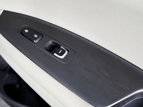 Used 2017 Kia Optima LX image 40