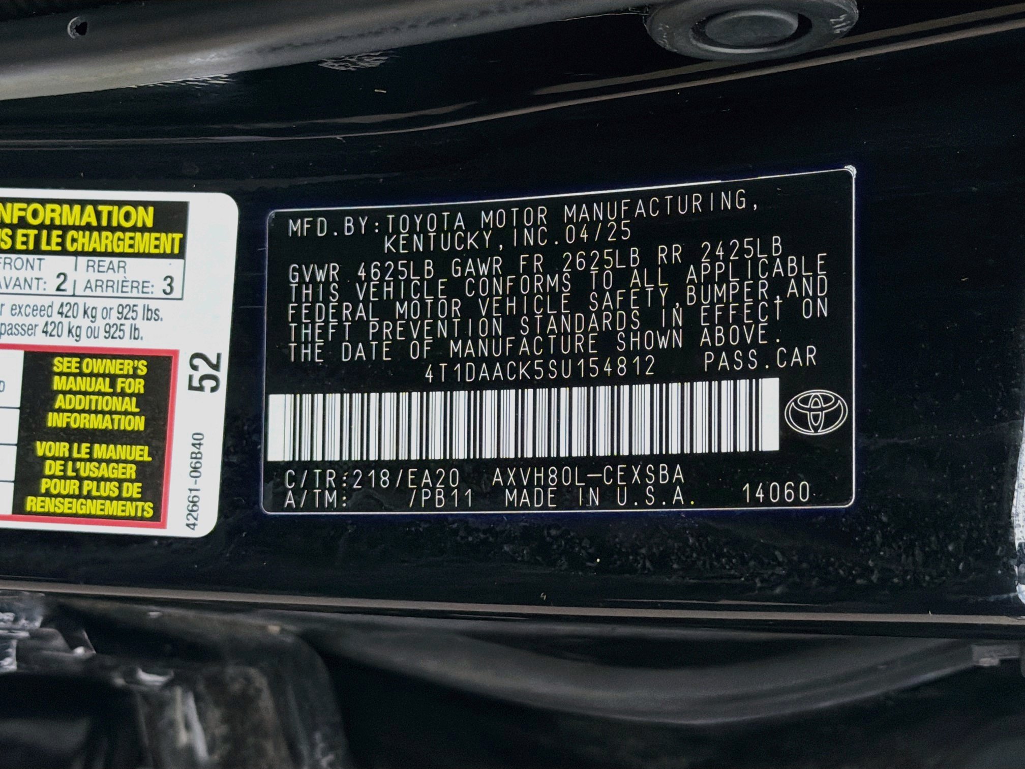 Used 2025 Toyota Camry SE FWD image 12